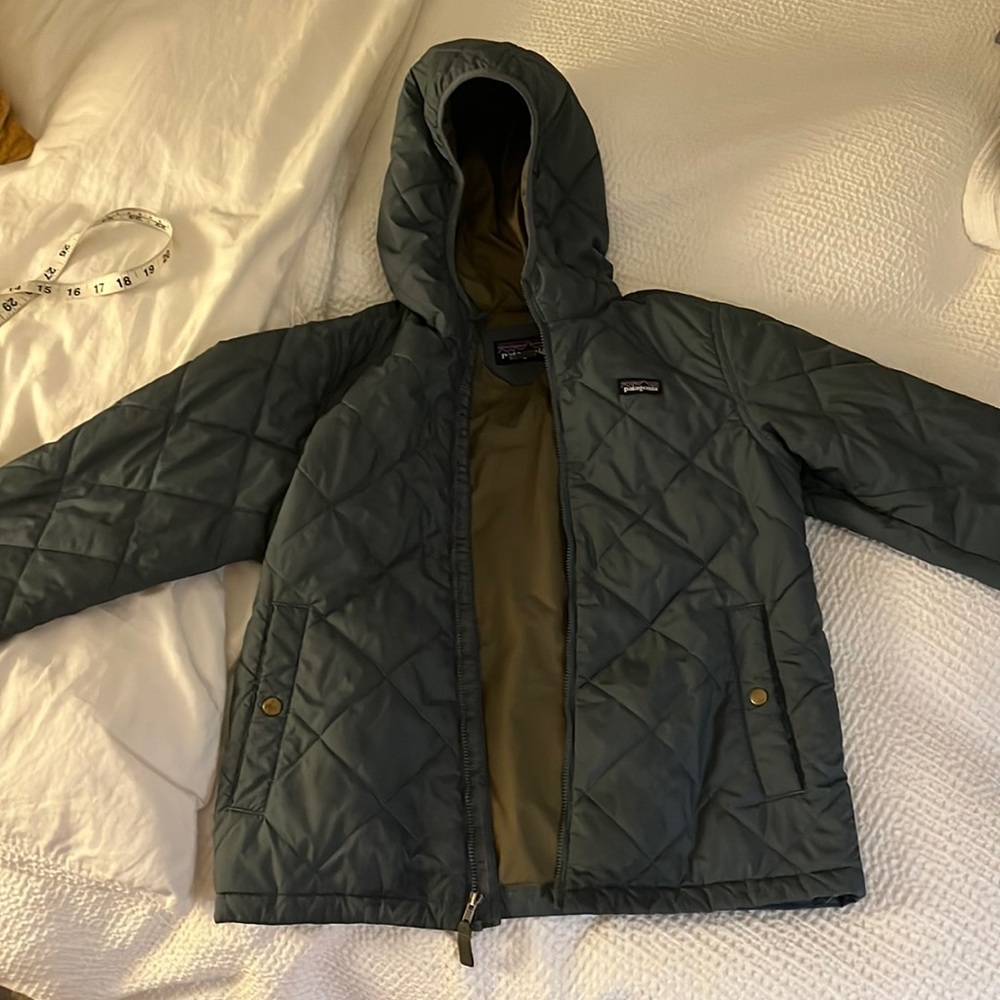 Kids Patagonia Light Weight Jacket Size Large